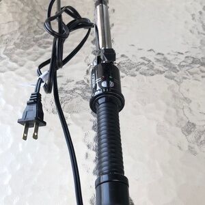 Hair Curling Iron - Black Barrel and Handle